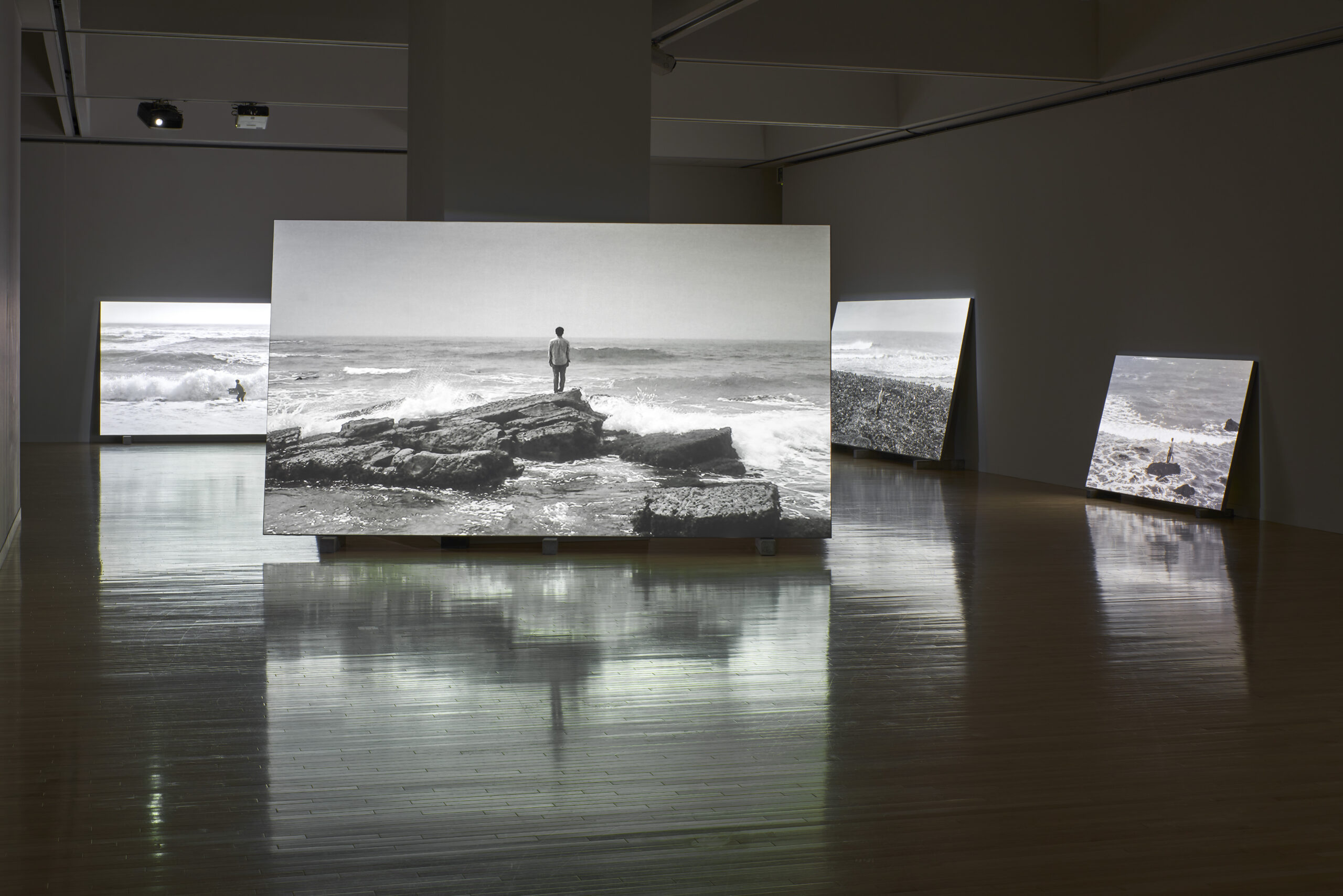 潘逸舟の作品画像